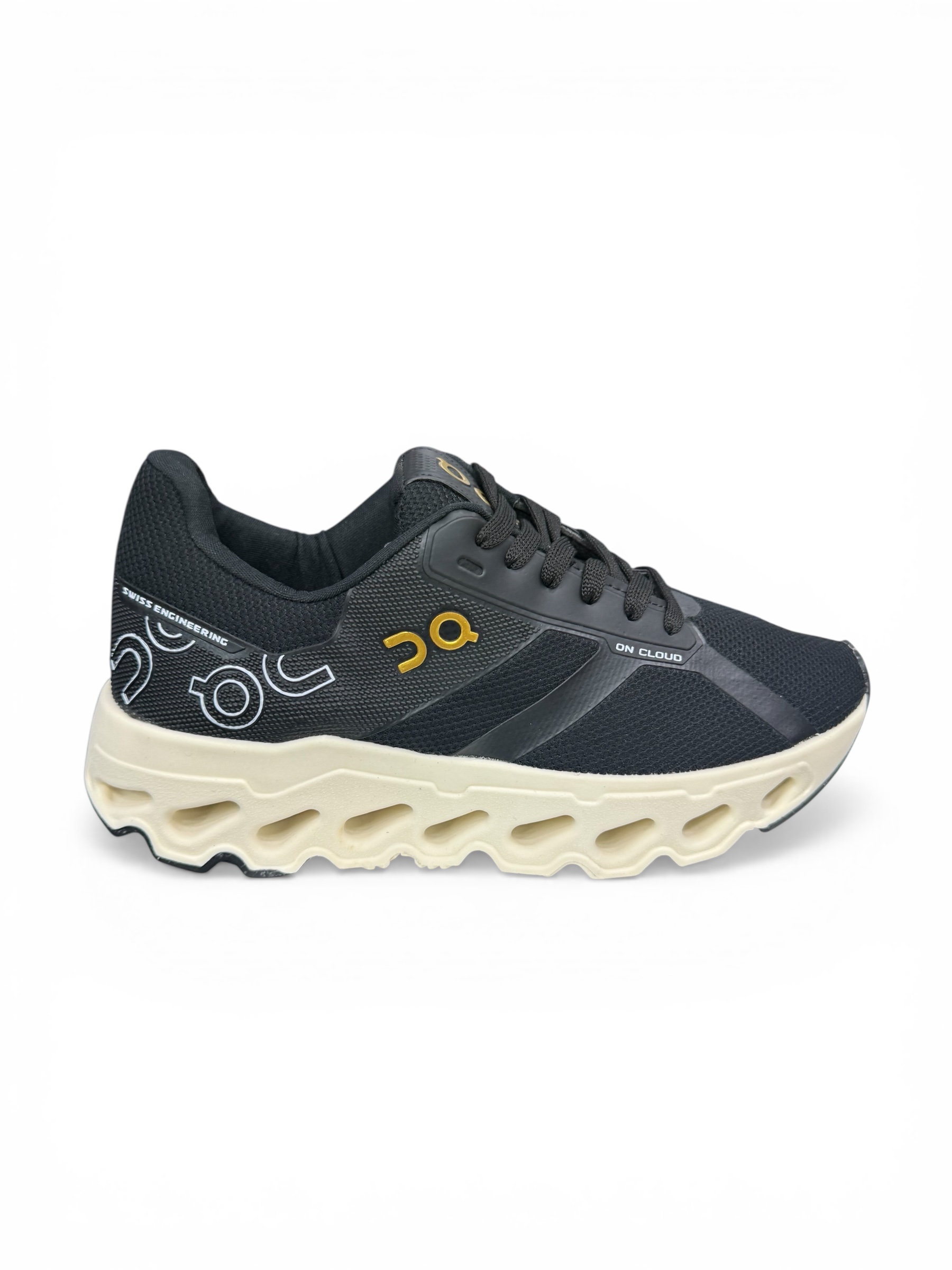 ON CLOUD ( PRETO OFF OURO)